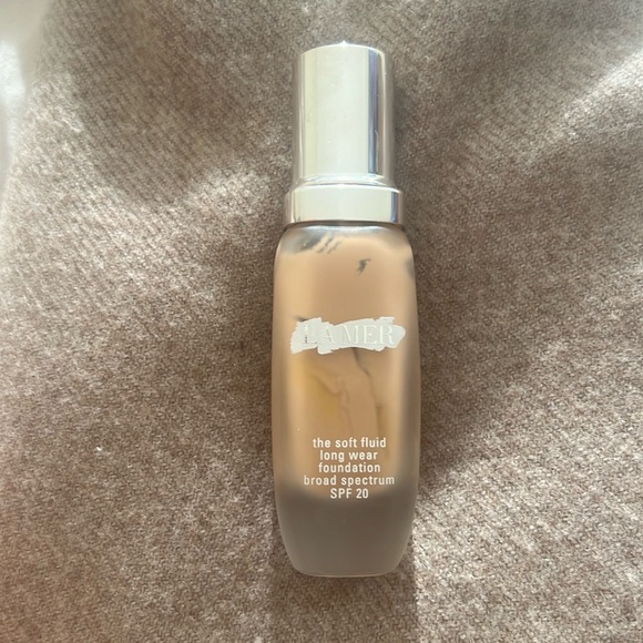 La mer foundation spf20 - Picture 2 of 3